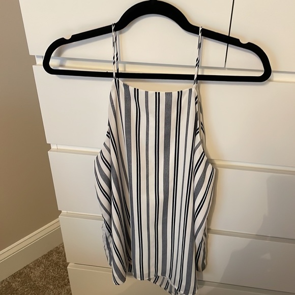 Loft Tank Top - Picture 2 of 3